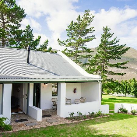 Stanford Valley Country Lodge ภายนอก รูปภาพ